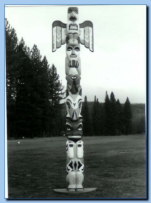 2 094 Totem Traditional Archive 017